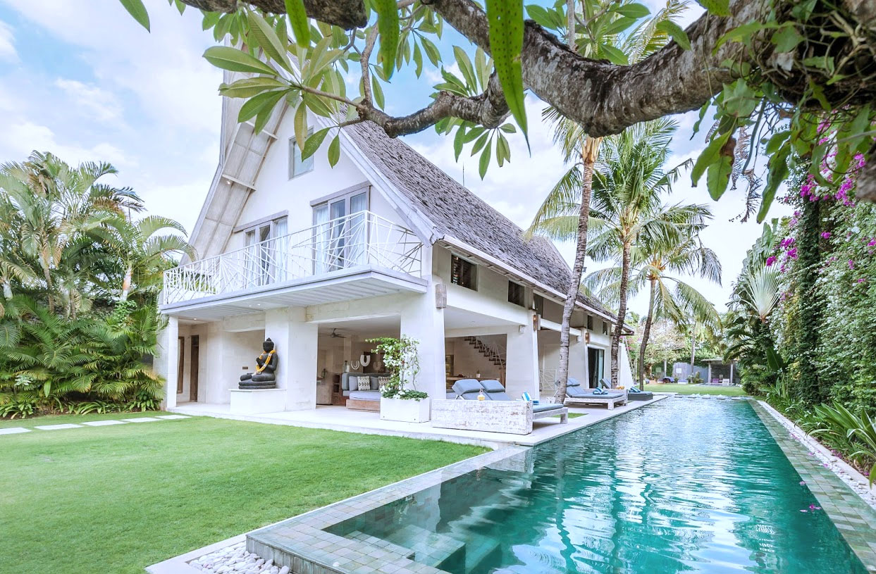 Casa Mateo Villa Is One Of The 5 Bedroom Villa In Seminyak